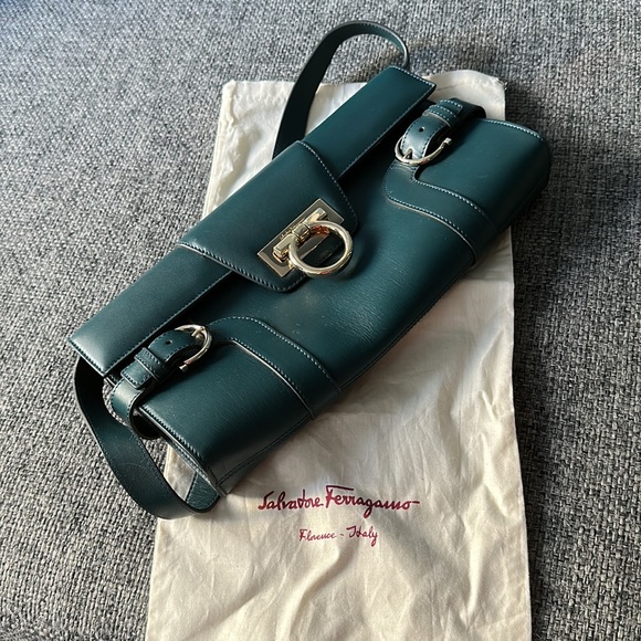 Vintage Salvatore Ferragamo shoulder bag - Picture 14 of 14